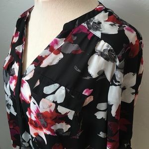 Torrid Insider Collection floral shirt, size 2